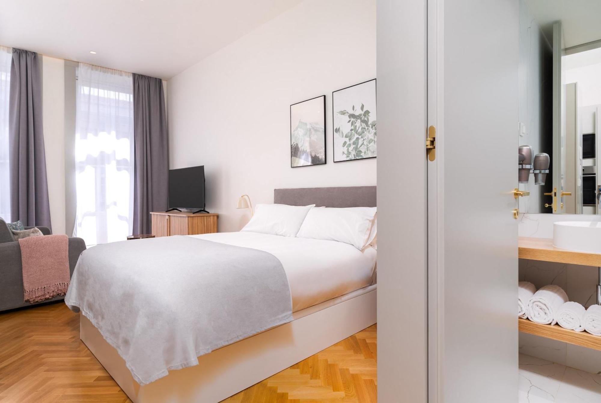 Limehome Porto Rua 31 De Janeiro Luaran gambar