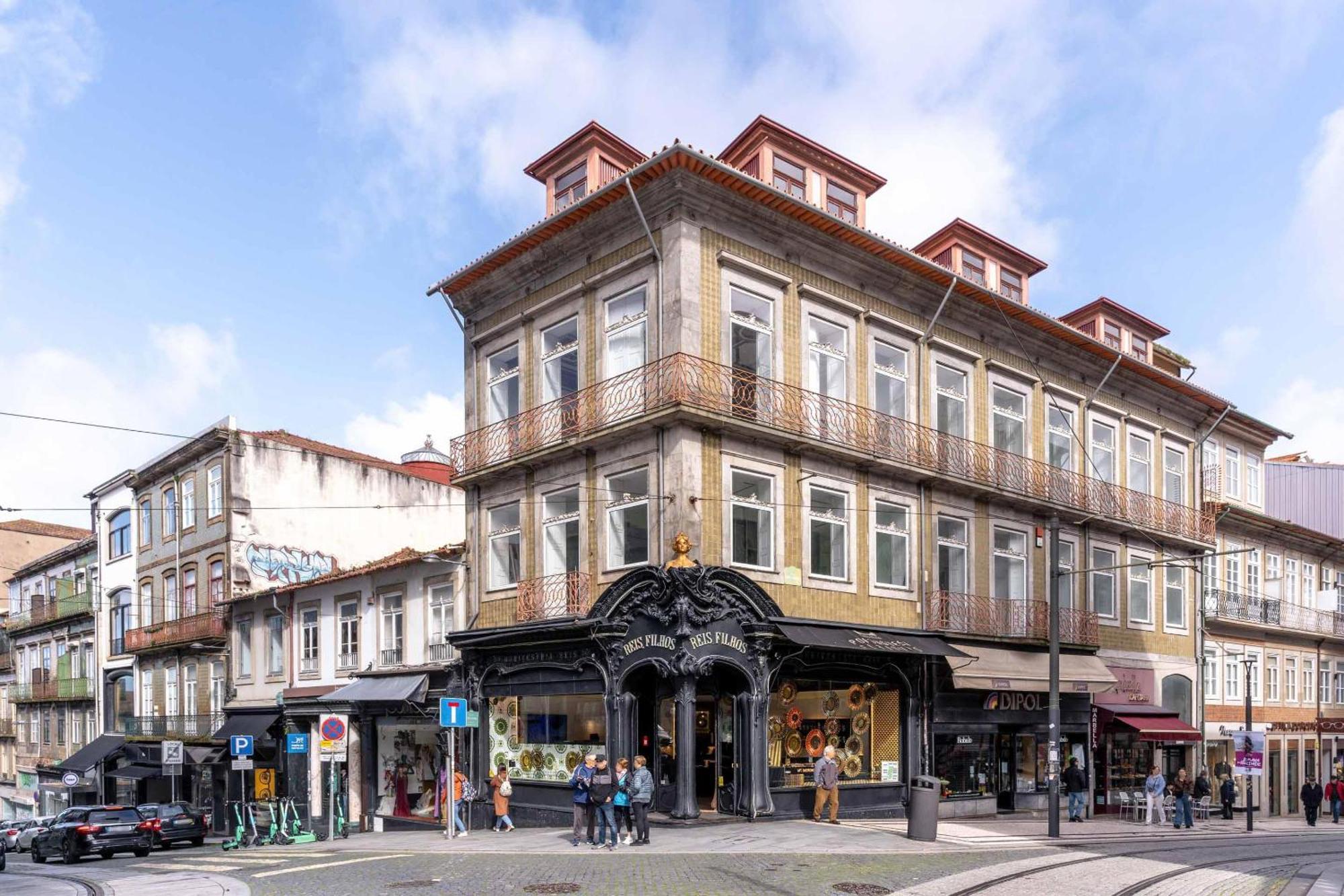 Limehome Porto Rua 31 De Janeiro Luaran gambar